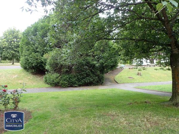 Appartement à louer 4 pièces 86m²