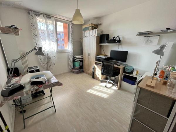 Appartement à vendre à Vesoul en Haute-Saône (70000), ref : 70001-75