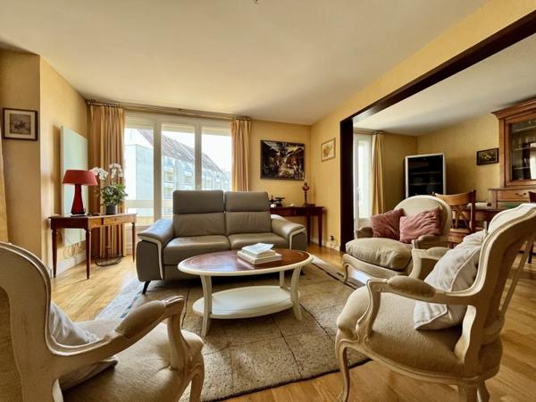Appartement à vendre 472 500 € Orléans 7 p 177 m² DPE C