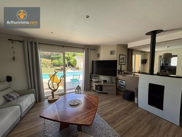 Vente                                                      Maison
                        
                     5 pièces                      115 m2                     à Marmande