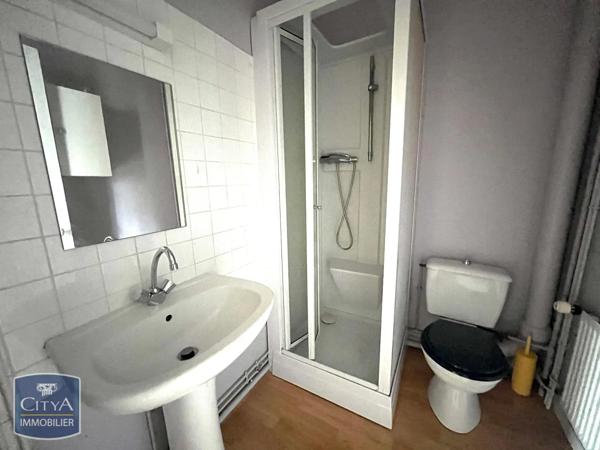 Appartement à louer 2 pièces 44.82m² Cherbourg-en-Cotentin (50100)