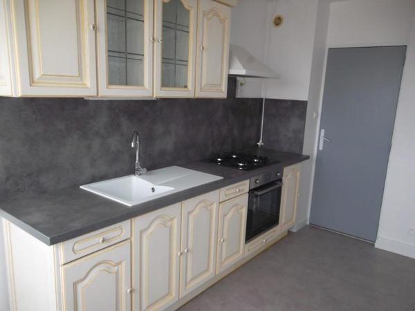 APPARTEMENT T4 A LOUER RIORGES - LE PONTET