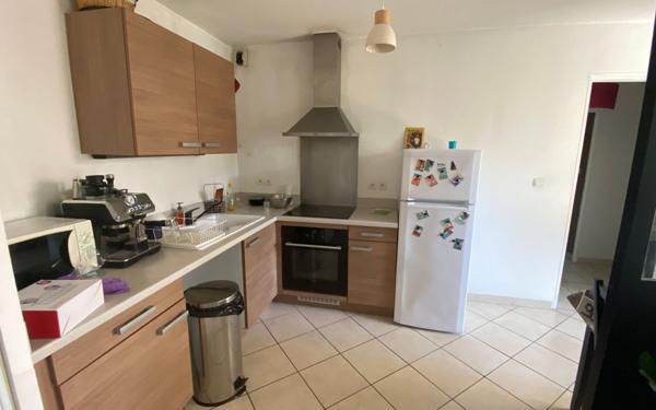 Appartement à vendre    3 pièces •  Istres