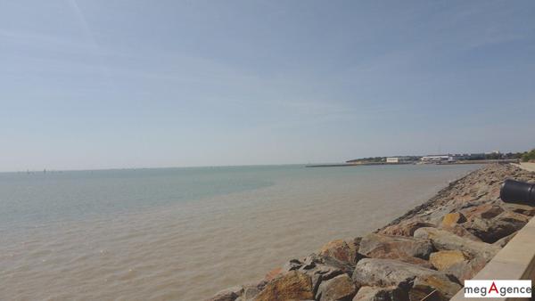 Terrain à LA ROCHELLE, 17000 - 451m²