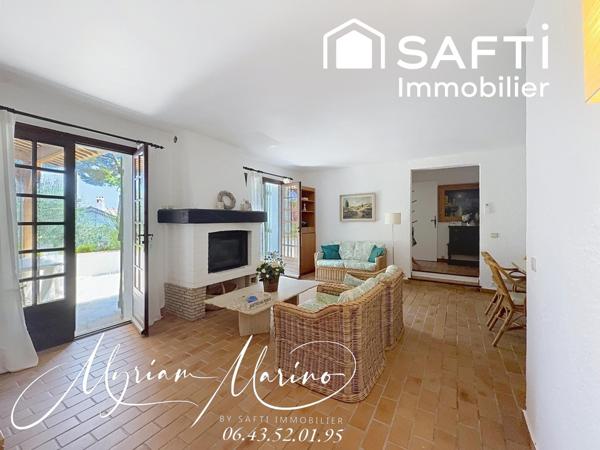 Saint-Aygulf villa vue mer panoramique 9 chambres terrasse garages propriété rare