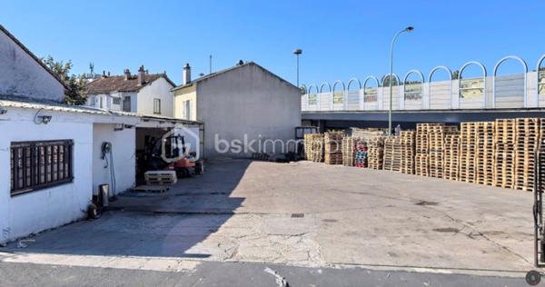 Immeuble mixte de 90 m²