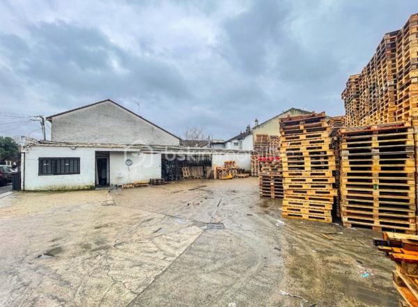 Immeuble mixte de 90 m²