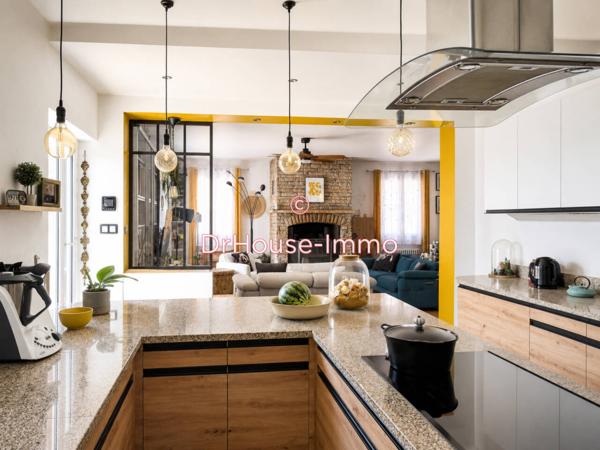 Maison à vendre 6 pièces de 178 m²