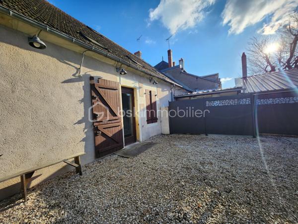 Local d activites de 208 m²