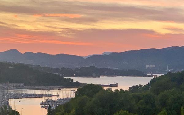 Appartement à vendre    3 pièces • 52 m2 Saint-Mandrier-sur-Mer