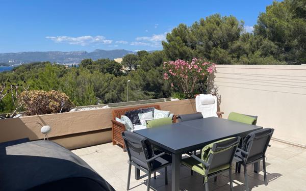 Appartement à vendre    3 pièces • 52 m2 Saint-Mandrier-sur-Mer