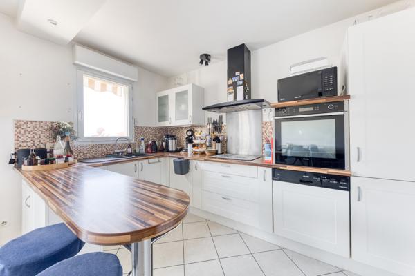 Appartement 3 pièces avec double box et parking !