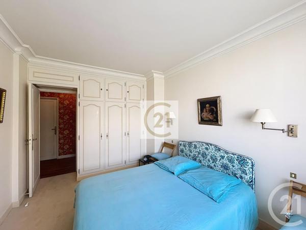 Appartement F4 à vendre  4 pièces - 110 m2 ST CLOUD - 92