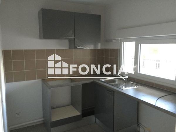 Location Appartement 3 pièces 67.9 m² - ALLEE RENE CASSAGNE Lormont 33310