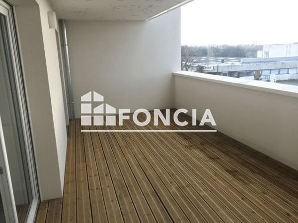 Location Appartement 3 pièces 67.9 m² - ALLEE RENE CASSAGNE Lormont 33310