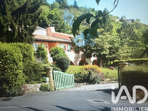 Maison à vendre 6 pièces 141 m² Couzon-au-Mont-d'Or