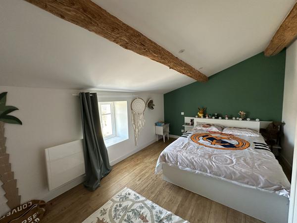 Maison ancienne de caractère - 4 chambres - 2100 m² terrain - 20min de La Rochelle