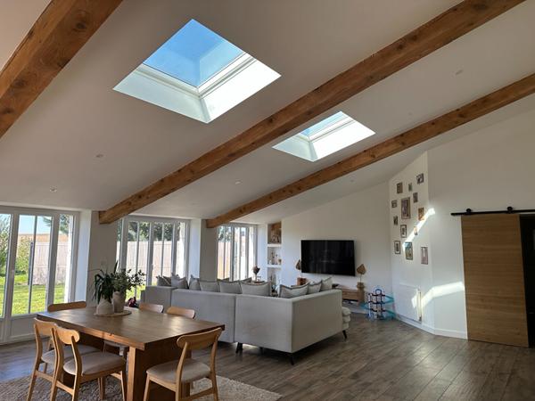 Maison ancienne de caractère - 4 chambres - 2100 m² terrain - 20min de La Rochelle