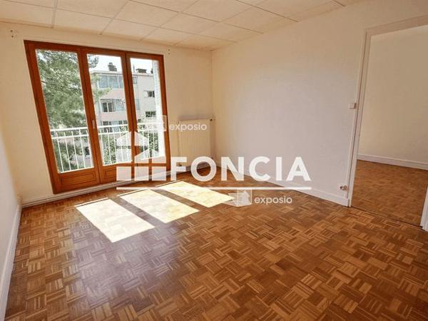 Location Appartement 3 pièces 52.3 m² - LA CROIX DU PATRE Saint Martin D Heres 38400