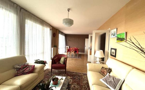 Appartement à vendre    5 pièces • 102,29 m2 Lyon 5