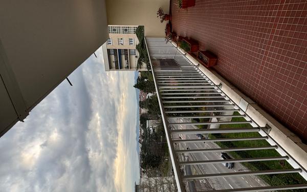 Appartement à vendre    5 pièces • 102,29 m2 Lyon 5