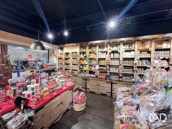 Boutique/Local commercial à vendre 66 m² Flins-sur-Seine