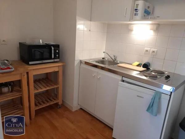 Appartement à louer 2 pièces 41.04m² Laval (53000)