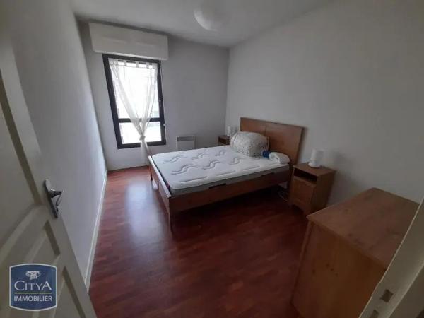 Appartement à louer 2 pièces 41.04m² Laval (53000)