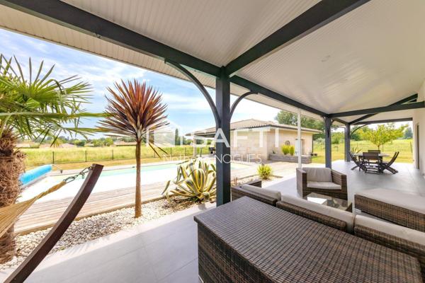 SAINT-LOUBES - PROPRIETE CONTEMPORAINE - DEPENDANCE ET GARAGE - DPE A