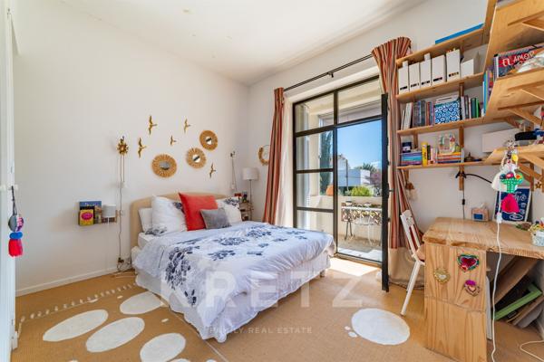 Exclusivité. Aix-en-Provence. Maison de charme rénovée , 5 chambres, piscine, appartement indépendan