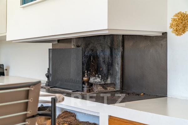 Exclusivité. Aix-en-Provence. Maison de charme rénovée , 5 chambres, piscine, appartement indépendan