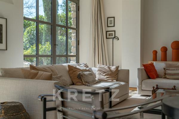 Exclusivité. Aix-en-Provence. Maison de charme rénovée , 5 chambres, piscine, appartement indépendan