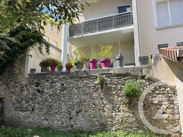 Appartement F3 à vendre  3 pièces - 74 m2 VOIRON - 38