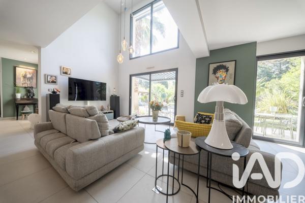 Maison à vendre 4 pièces 140 m² Avignon