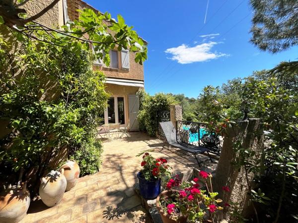 La Garde-Freinet (83680) Maison 5 pièces avec piscine et garage