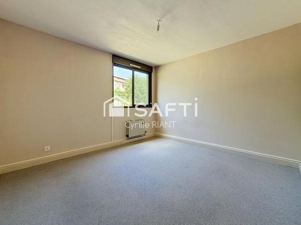 Appartement type 3, de 77 m² avec grand balcon
