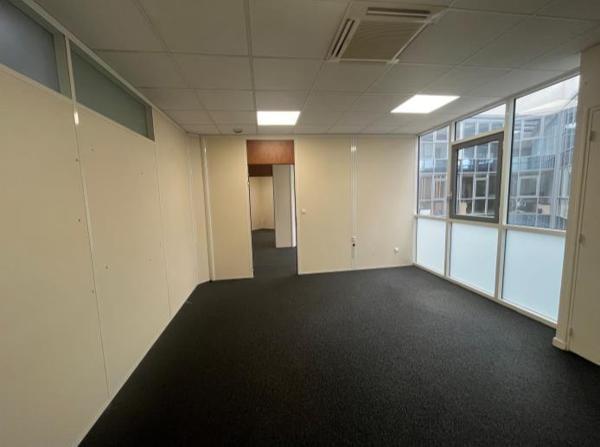 Location Bureau 60 77200 Torcy 793292