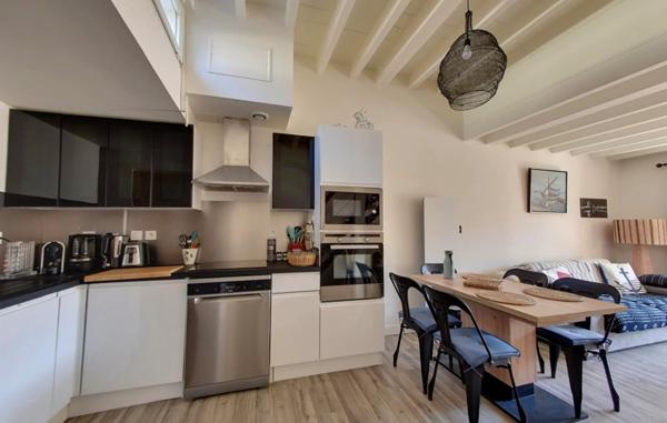 Maison en triplex au sein d’une petite copropriété de deux lots-Triangle d’Or de Châtelaillon-Plage