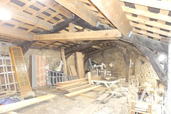 Maison à vendre 5 pièces 93 m² Burzet