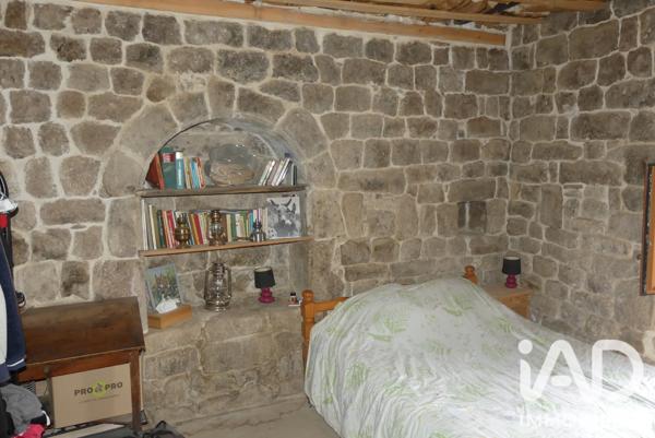 Maison à vendre 5 pièces 93 m² Burzet