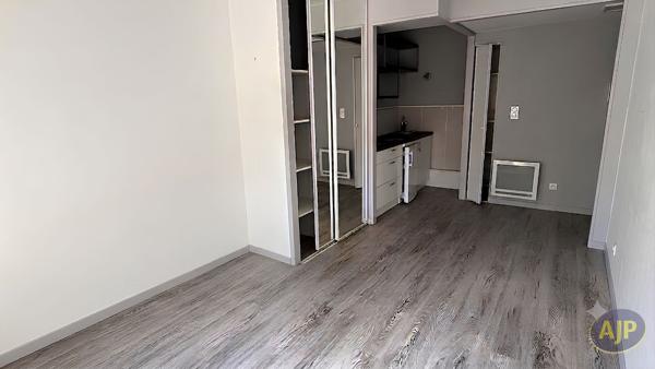 Appartement à vendre Angers - 2 pièces, 29m² avec 1 chambre(s) à 95 360€ - AJP Immobilier Angers