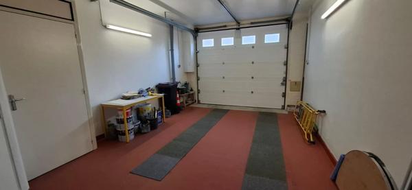 Maison Rénovée à vendre 5 pièces avec Garage, SAINT QUENTIN (02) proximité commerces, écoles et transports