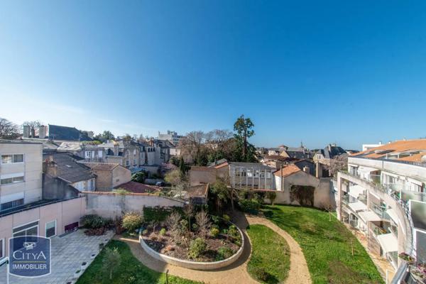 Appartement à vendre 1 pièce 31.82m²