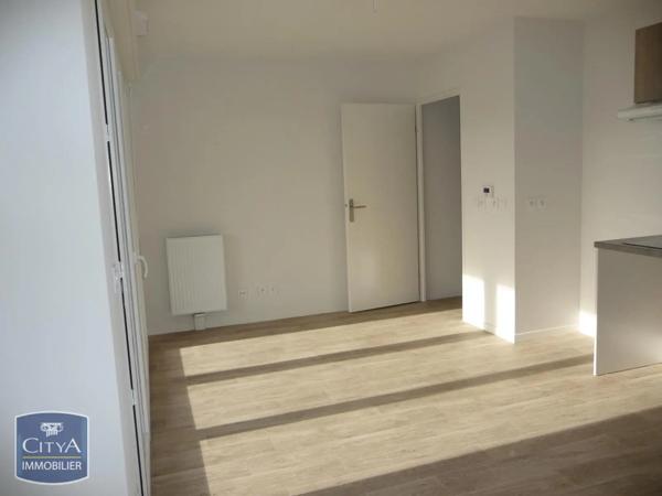 Appartement à louer 2 pièces 42.51m² Villenave-d'Ornon (33140)