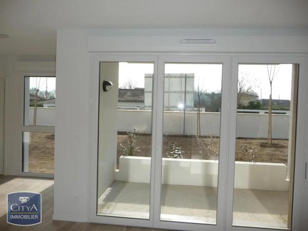 Appartement à louer 2 pièces 42.51m² Villenave-d'Ornon (33140)