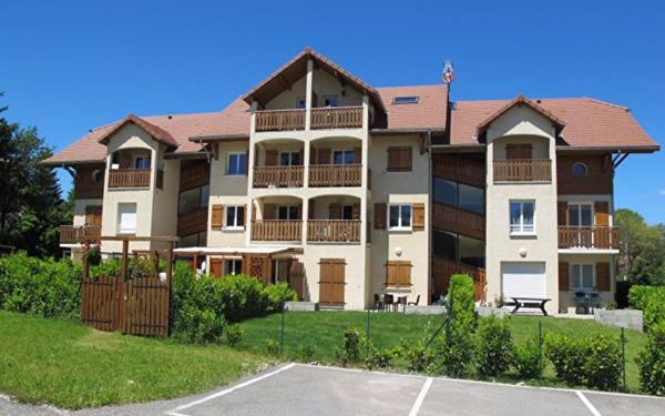 Appartement à louer    1 pièce •  Allonzier-la-Caille