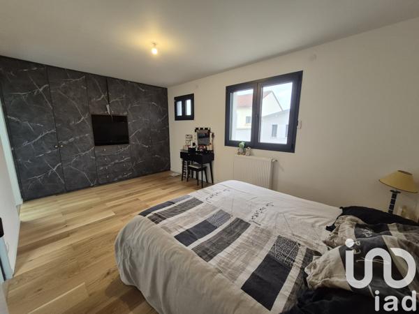Maison à vendre 5 pièces 139 m² Colombes