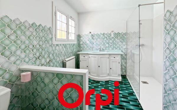 Maison à vendre    4 pièces • 109 m2 Saint-Cyr-sur-Mer