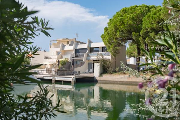 Appartement F5 à vendre  5 pièces - 115,94 m 2   LE GRAU DU ROI  - 30