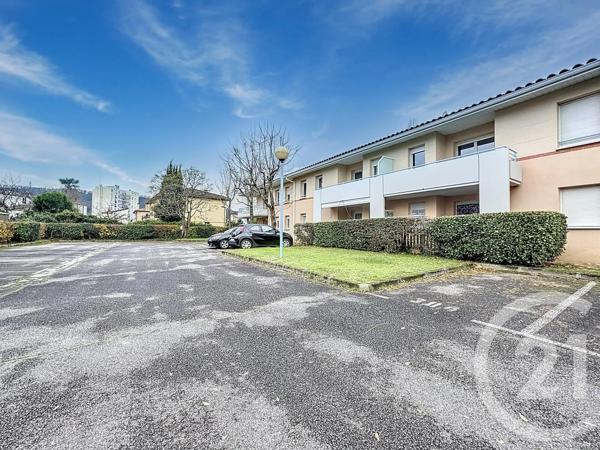Appartement F2 à vendre  2 pièces - 47 m 2   PAMIERS  - 09